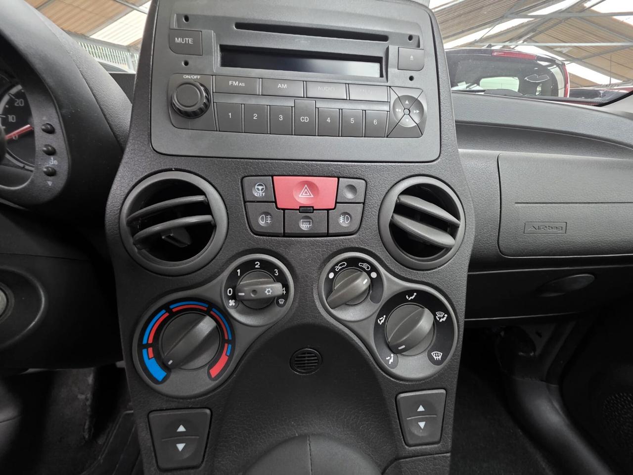 Fiat Panda 1.3 MJT 16V DPF 4x4 Climbing