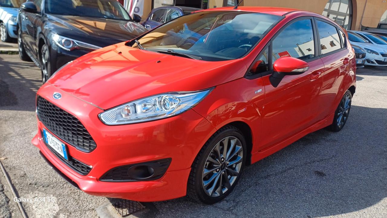 Ford Fiesta 1.5 TDCi 75CV 5 porte ST-Line