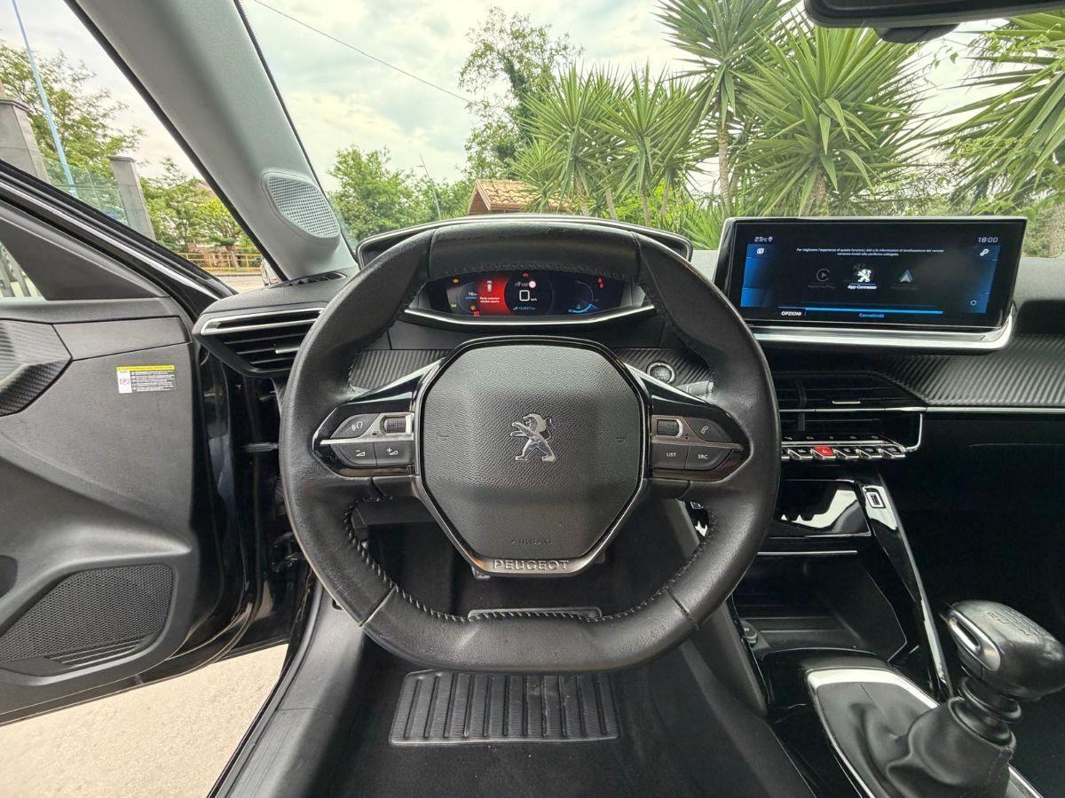 PEUGEOT - 208 - BlueHDi 100 S&S 5p. Allure