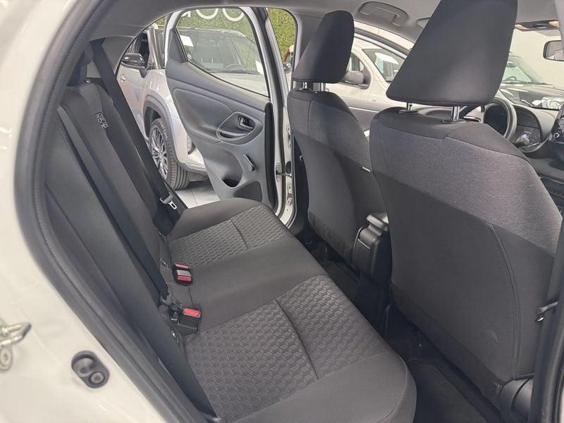 Toyota Yaris Hybrid Active MY22