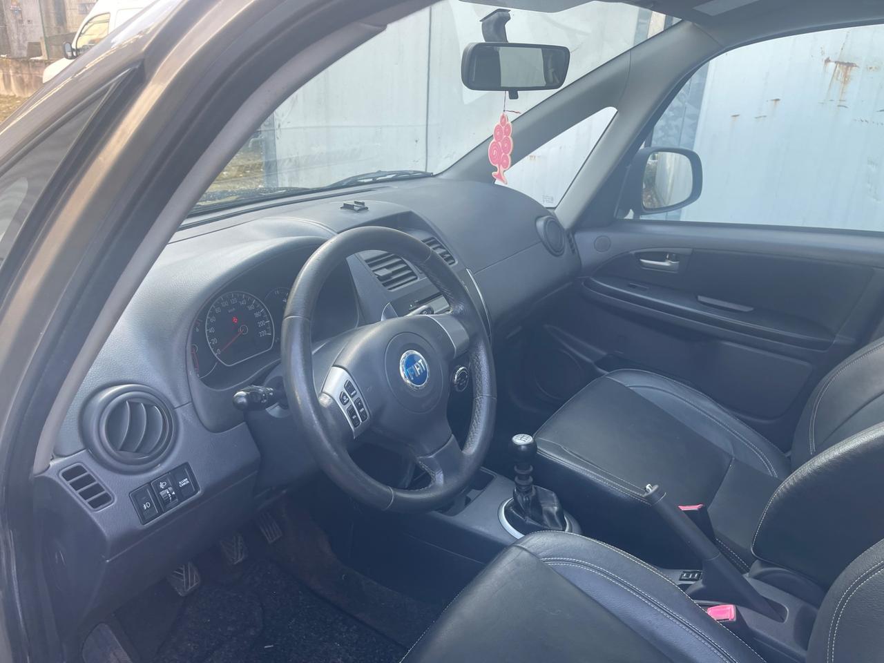 Fiat Sedici 1.9 MJT 4x4 Experience