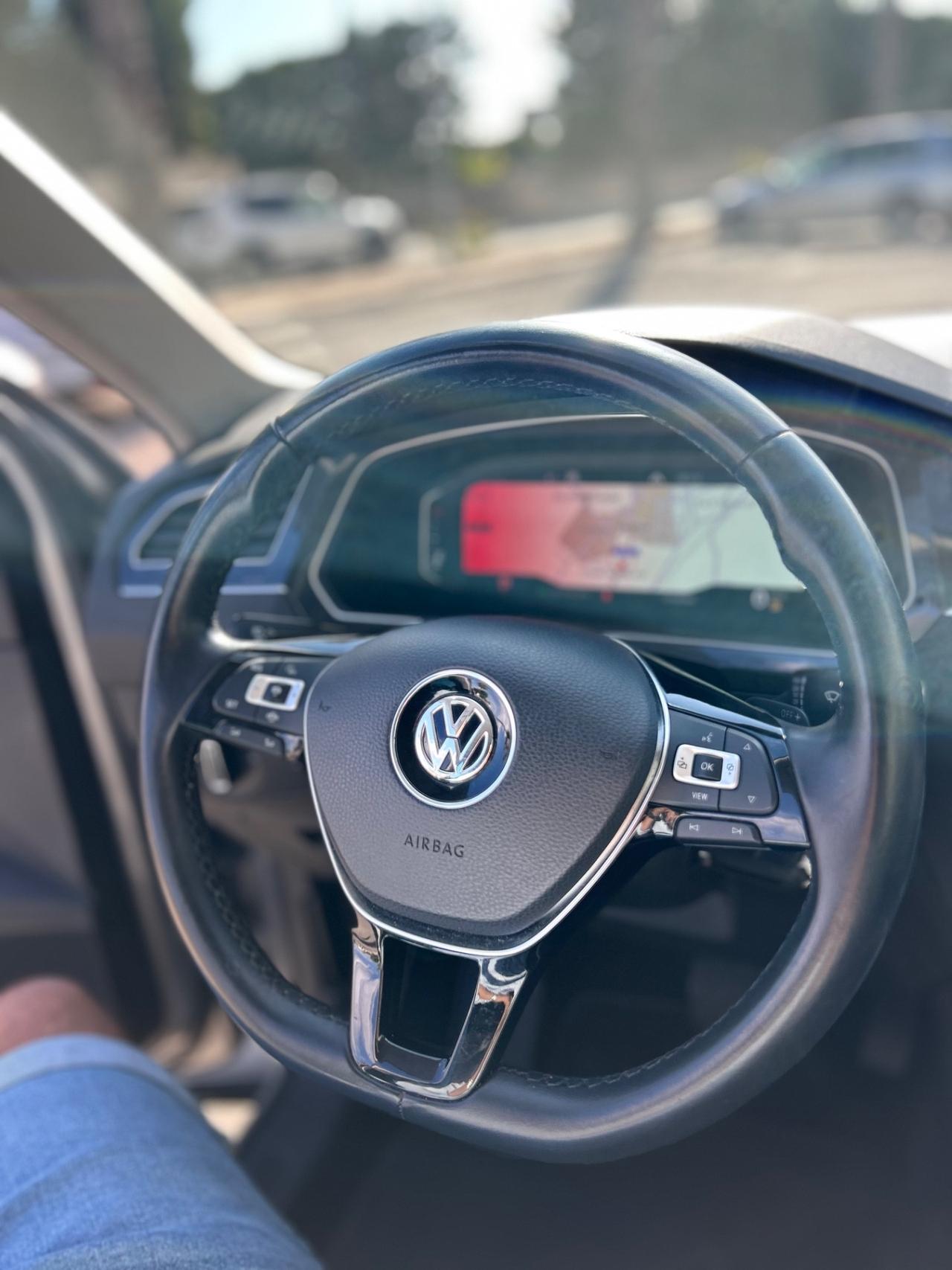 Volkswagen Tiguan 2.0 TDI SCR DSG Advanced BlueMotion Technology