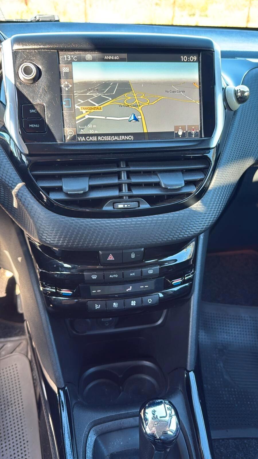 Peugeot 2008 1.6 e-HDi 92 CV Automatica Allure