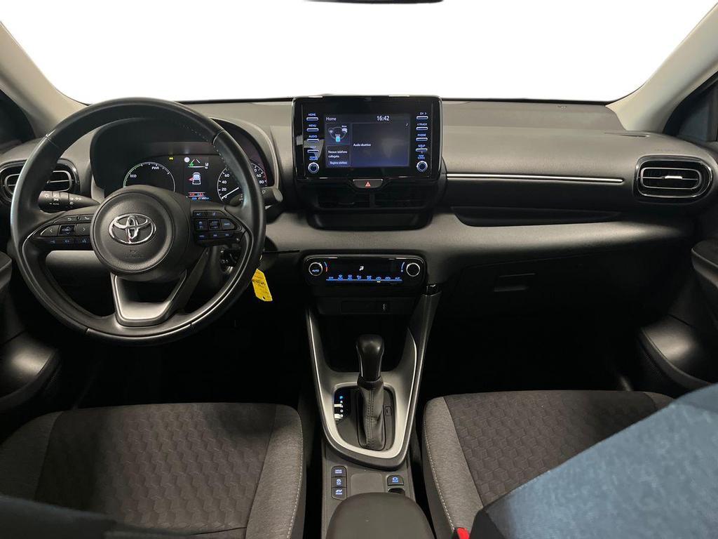Toyota Yaris 1.5 hybrid Business