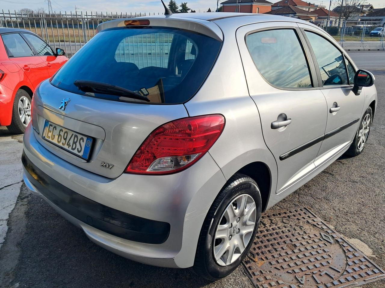 Peugeot 207 1.4 HDi 70CV FAP 5p. Mix