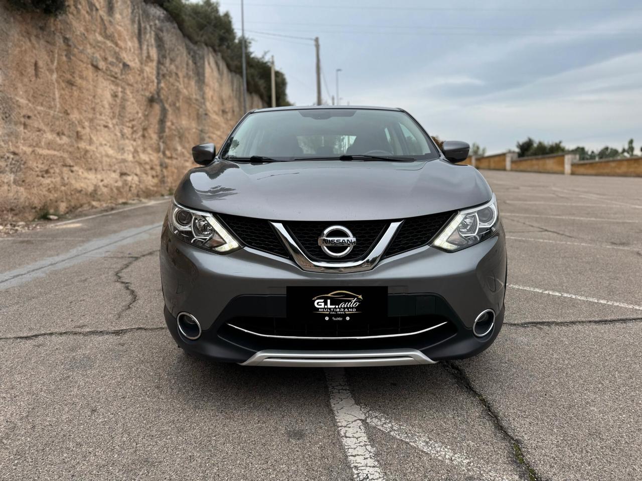 Nissan Qashqai N-Vision/1.5 110 CV/CAMERA/NAVI/LED