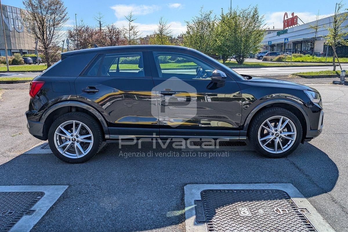 AUDI Q2 30 TDI S tronic Business