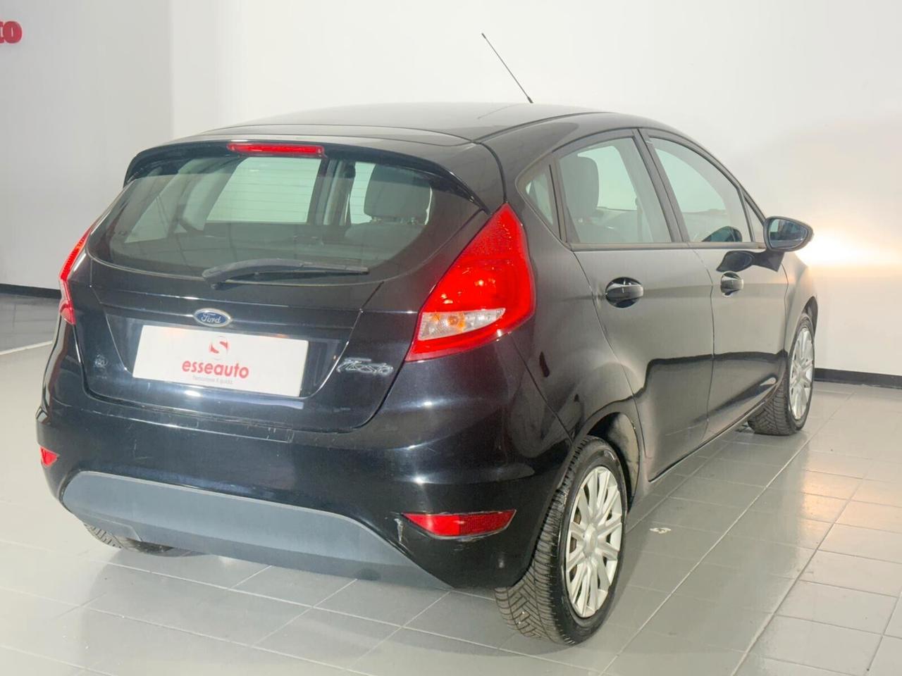 Ford Fiesta 1.2 82 CV 5 porte Titanium