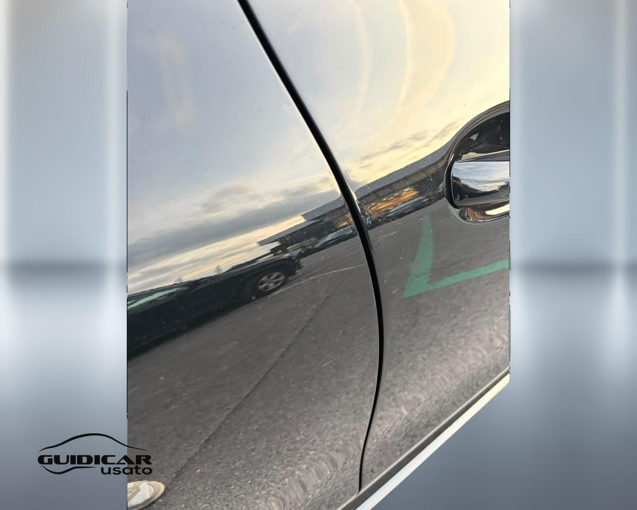 Mercedes-Benz CLA Coupe - C118 - CLA Coupe 200 d Premium auto