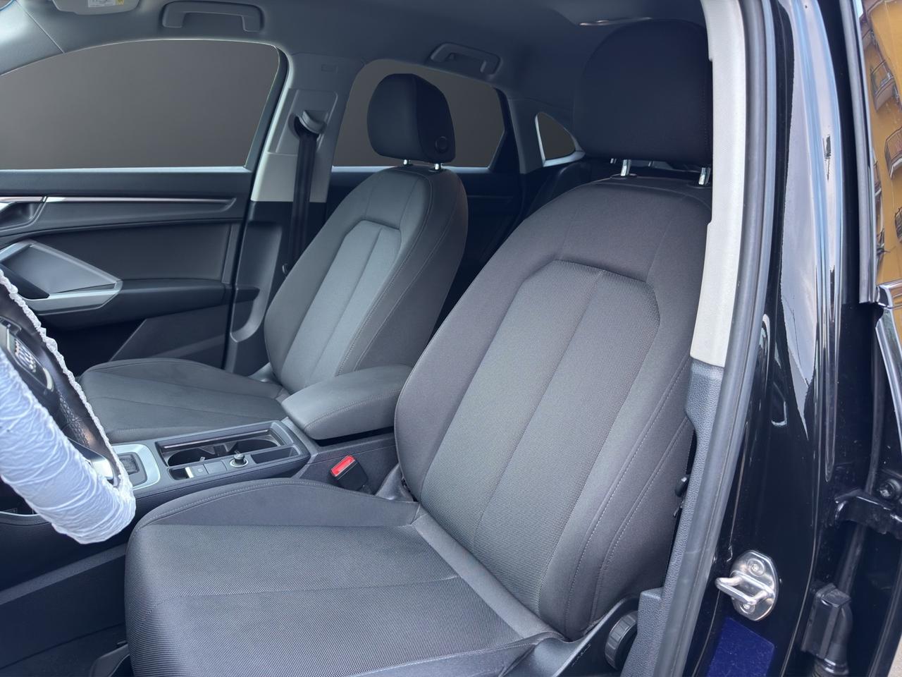 AUDI Q3 SPB 35 TDI S TRONIC IDENTITY BLACK - MY21