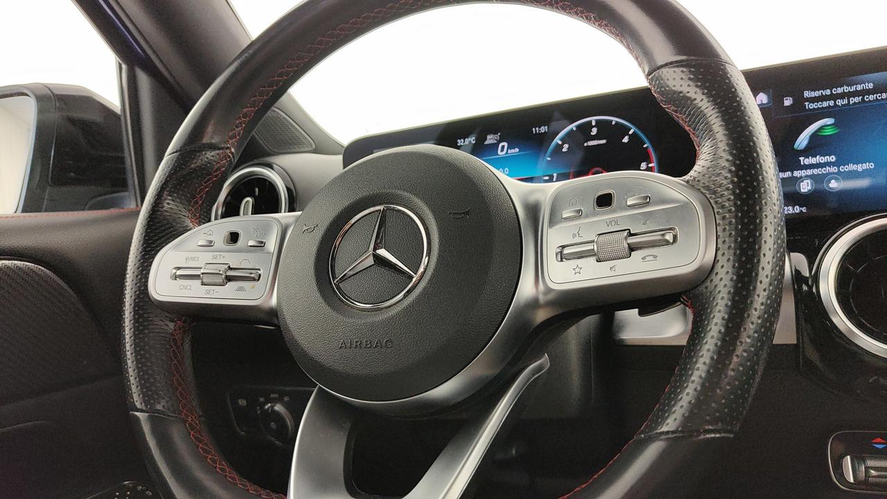 Mercedes-Benz GLB 200 d Premium auto