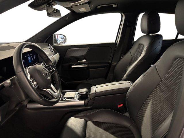 MERCEDES-BENZ EQA 300 4Matic Sport