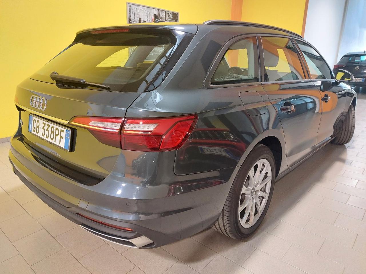 Audi A4 Avant 35 2.0 tdi mhev Business 163cv s-tronic