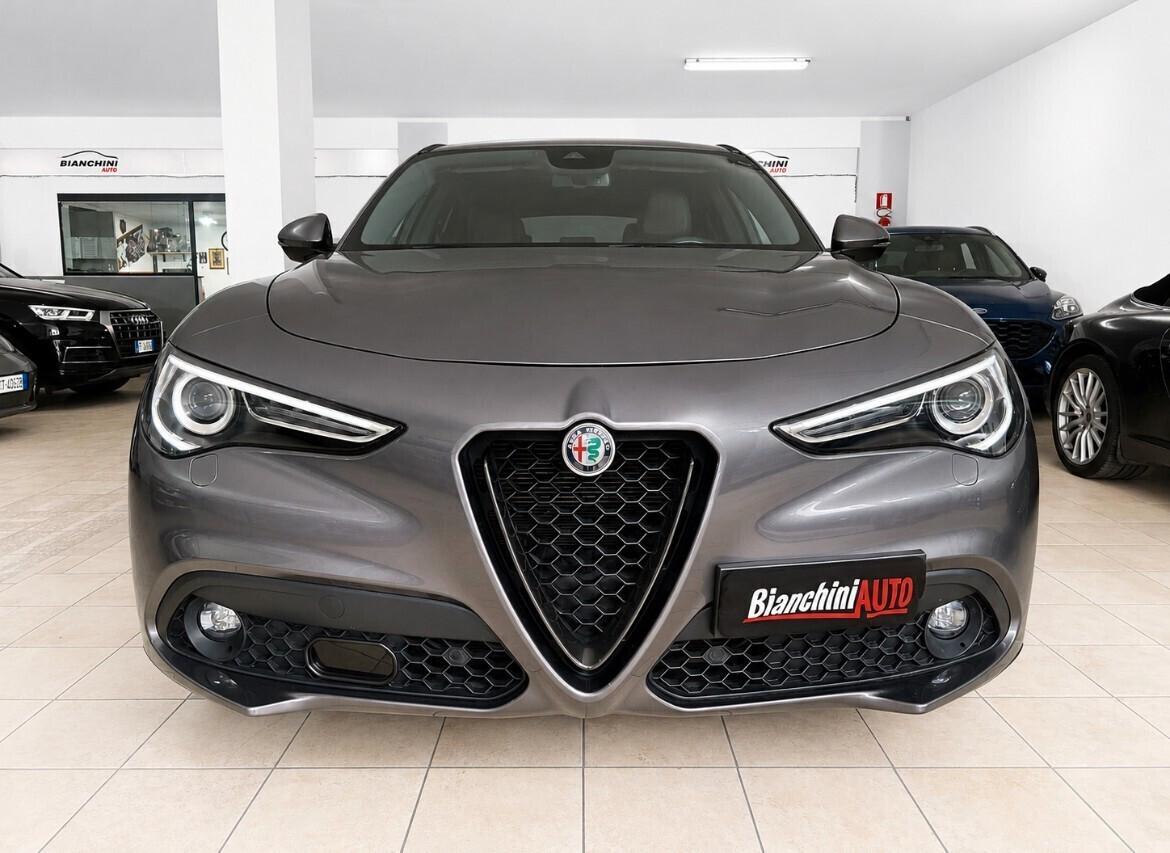 Alfa Romeo Stelvio 2.2 T 210 CV AT8 Q4 Veloce
