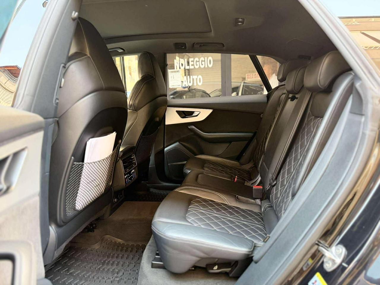 Audi Q8 50 TDI 286 CV quattro tiptronic Sport S-Line Identity Black