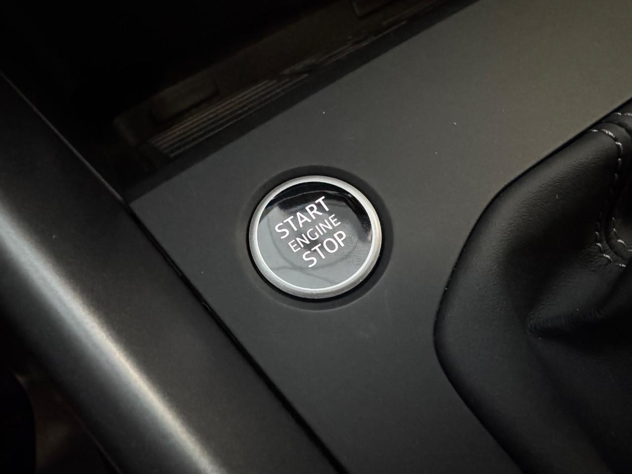 Audi A3 Sportback 30 TDI S Line Interiors 116cv