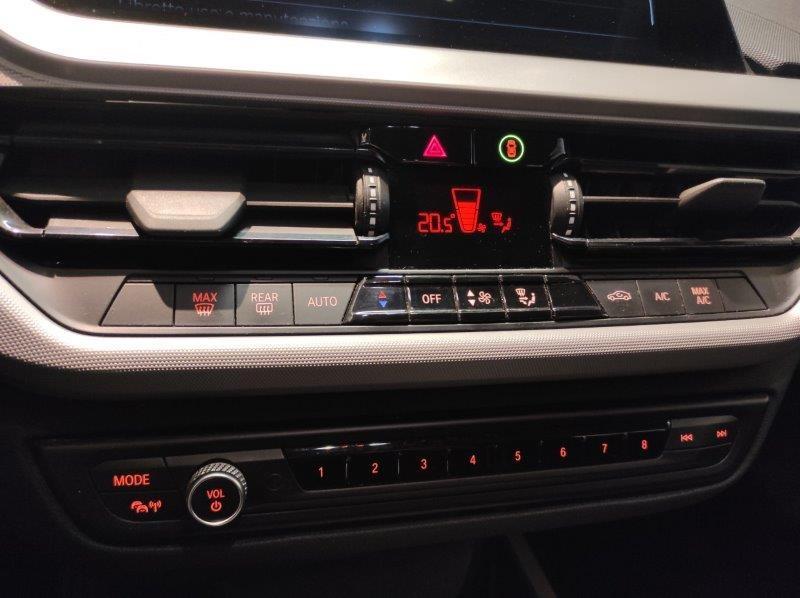 BMW Serie 1 (F40) - 118i 5p. Business Advantage