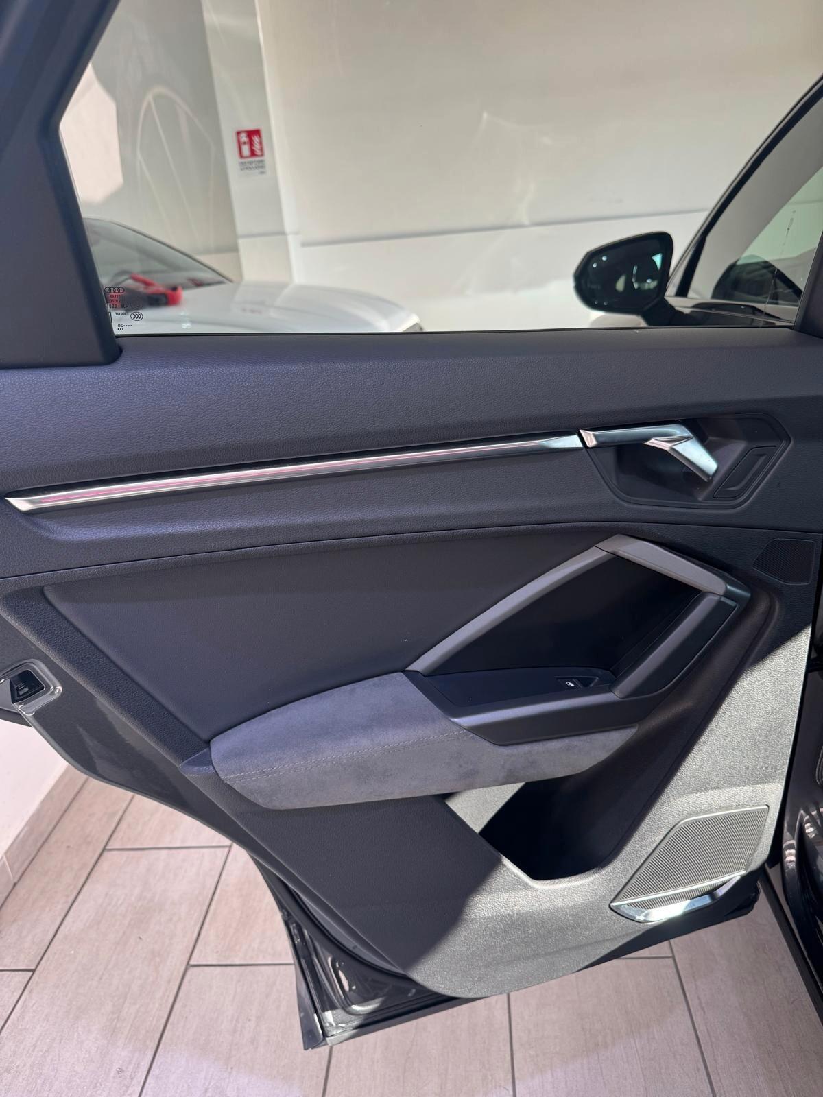 Audi Q3 SPB 45 TFSI quattro S tronic S line edition