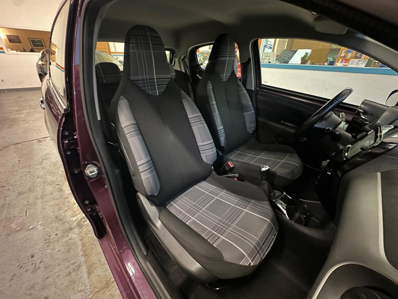 Peugeot 108 VTi 68 5 porte Allure