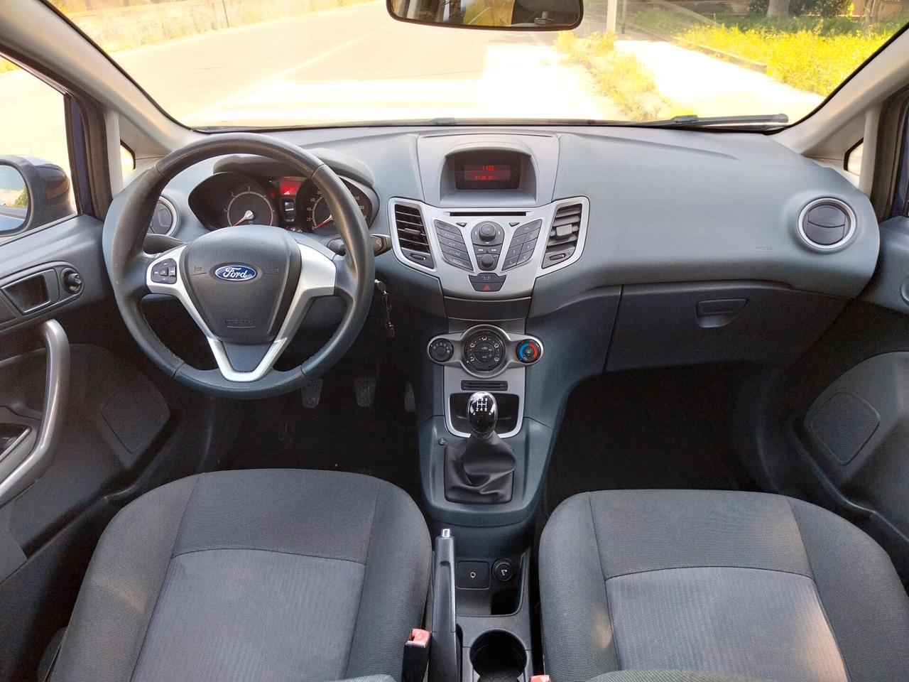 FORD FIESTA 1.4 DIESEL 68 CV UNICOPROPRIETARIO 2011