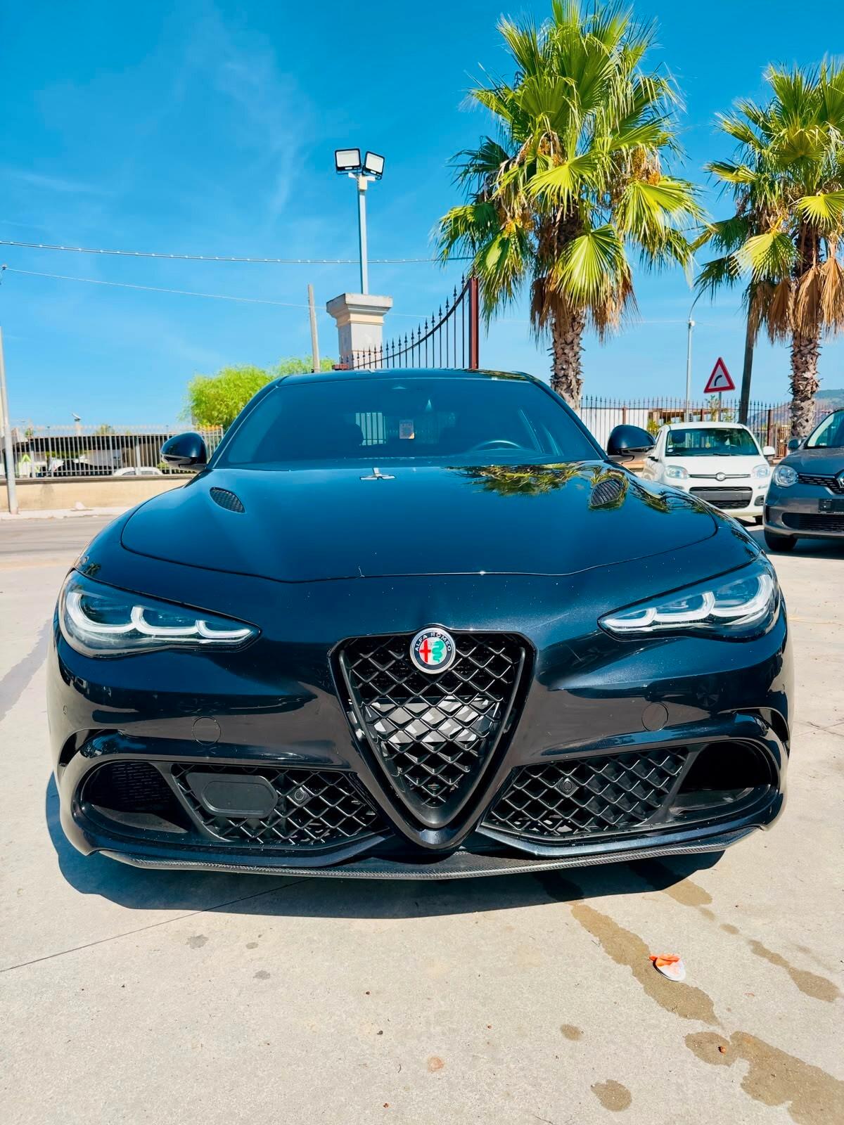 Alfa Romeo Giulia 2.9 V6 Bi-Turbo AT8 Quadrifoglio Super Sport