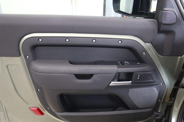 LAND ROVER Defender 90 3.0D I6 200 CV AWD Auto X-Dynamic S