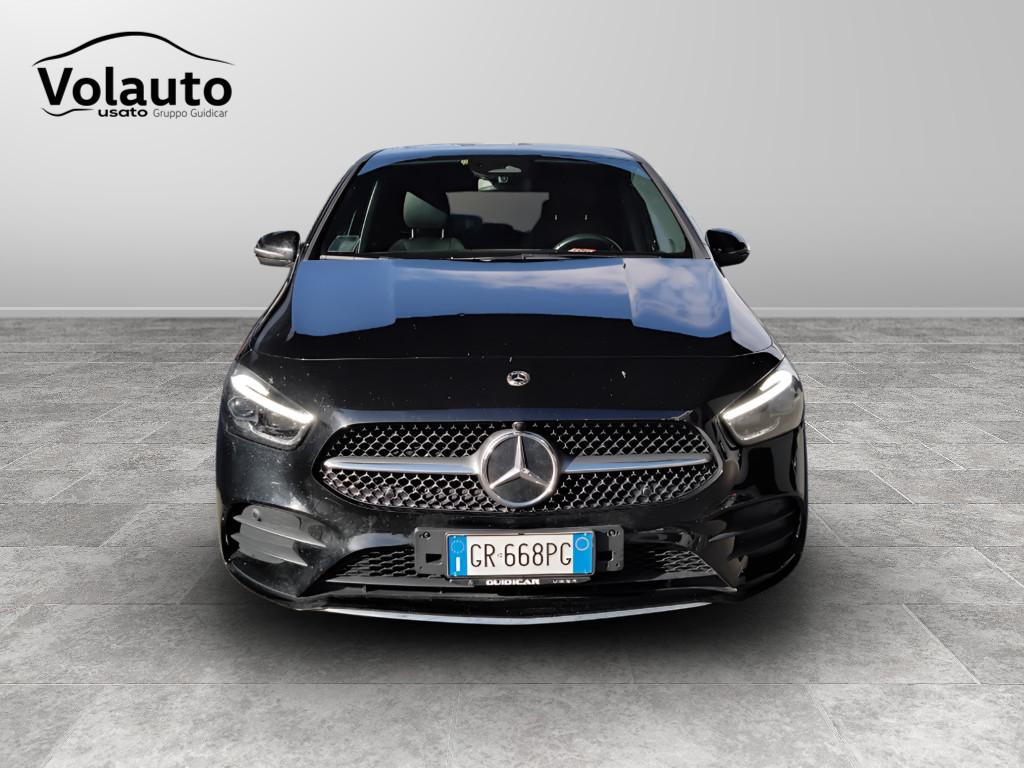 Mercedes-Benz Classe B - W247 2023 - B 180 AMG Line Advanced Plus auto