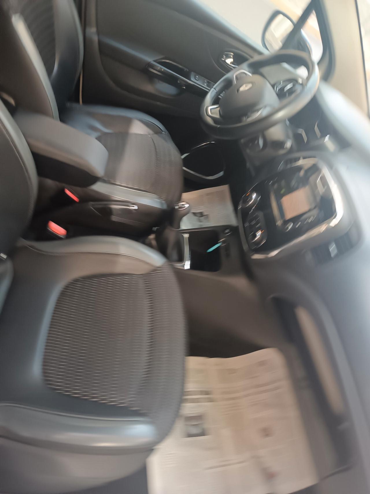 Renault Captur dCi 8V 90 CV ENERGY R-LINK NAVI CAMERA