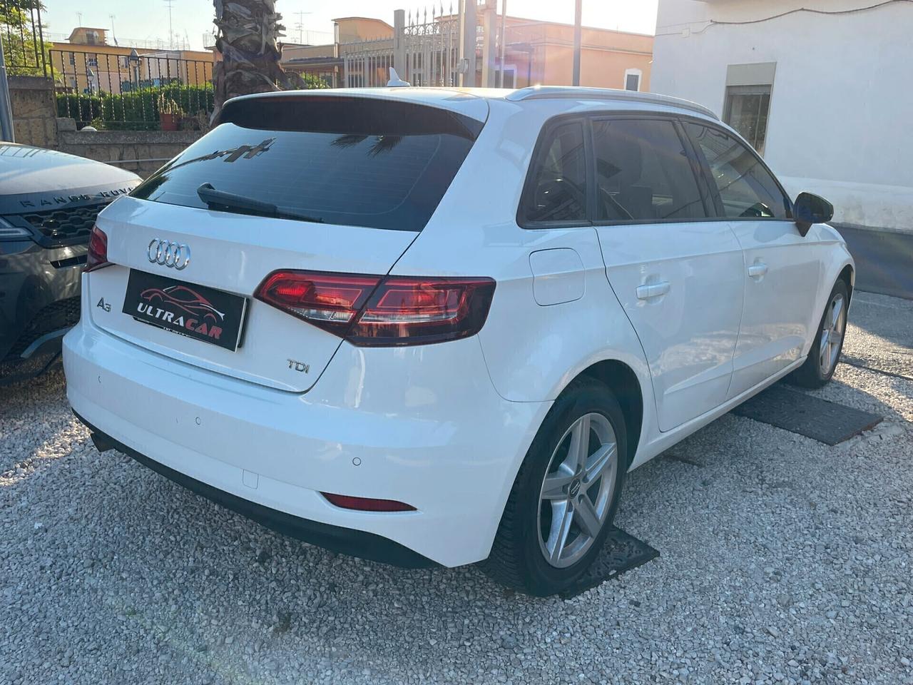 Audi A3 1.6 TDI 116 CV S tronic Business