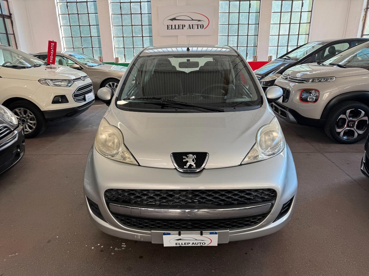 Peugeot 107 1.0 68CV 3p. AUTOMATICA - 1 PROPRIETARIO