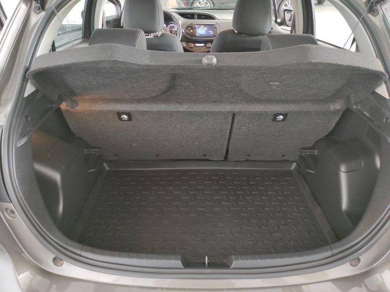 TOYOTA Yaris 3ª serie - Yaris 1.5 Hybrid 5 porte Active