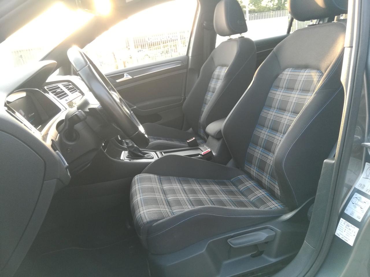VOLKSWAGEN - Golf - GTE 1.4 TSI DSG 5p. Plug-In-Hybrid - FINANZIABILE