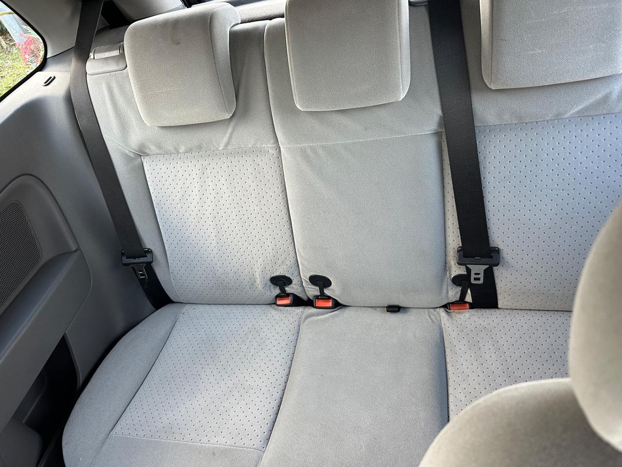 Ford Fiesta 1.2 benz 2004 NEOPATENTATI