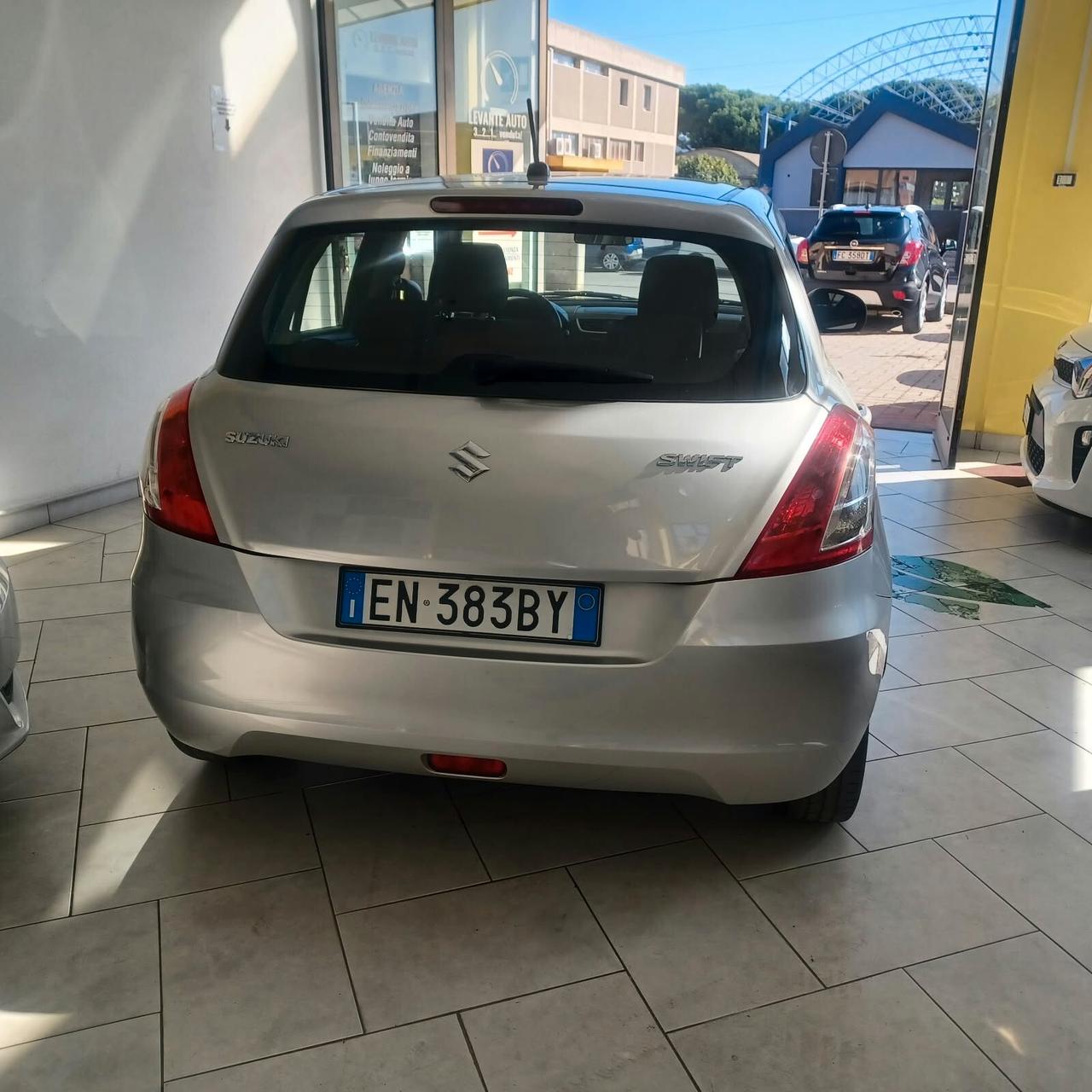 80.568KM SWIFT 1.2 NEOPATENTATI PERFETTA
