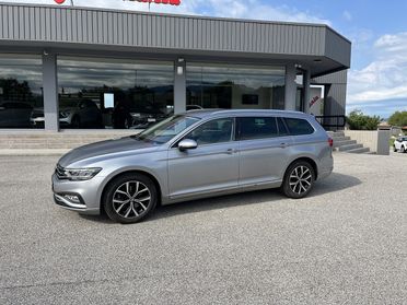 VW PASSAT SW 2000 TDI 200 CV DSG 4X4 EXECUTIVE