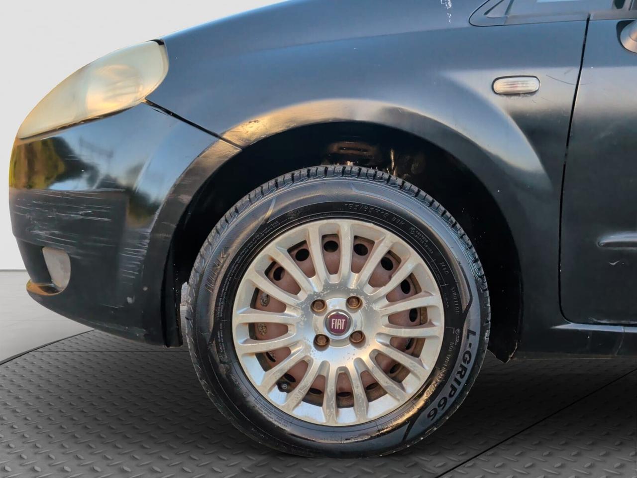 Fiat Grande Punto 1.4 5 porte Active Natural Power 2006