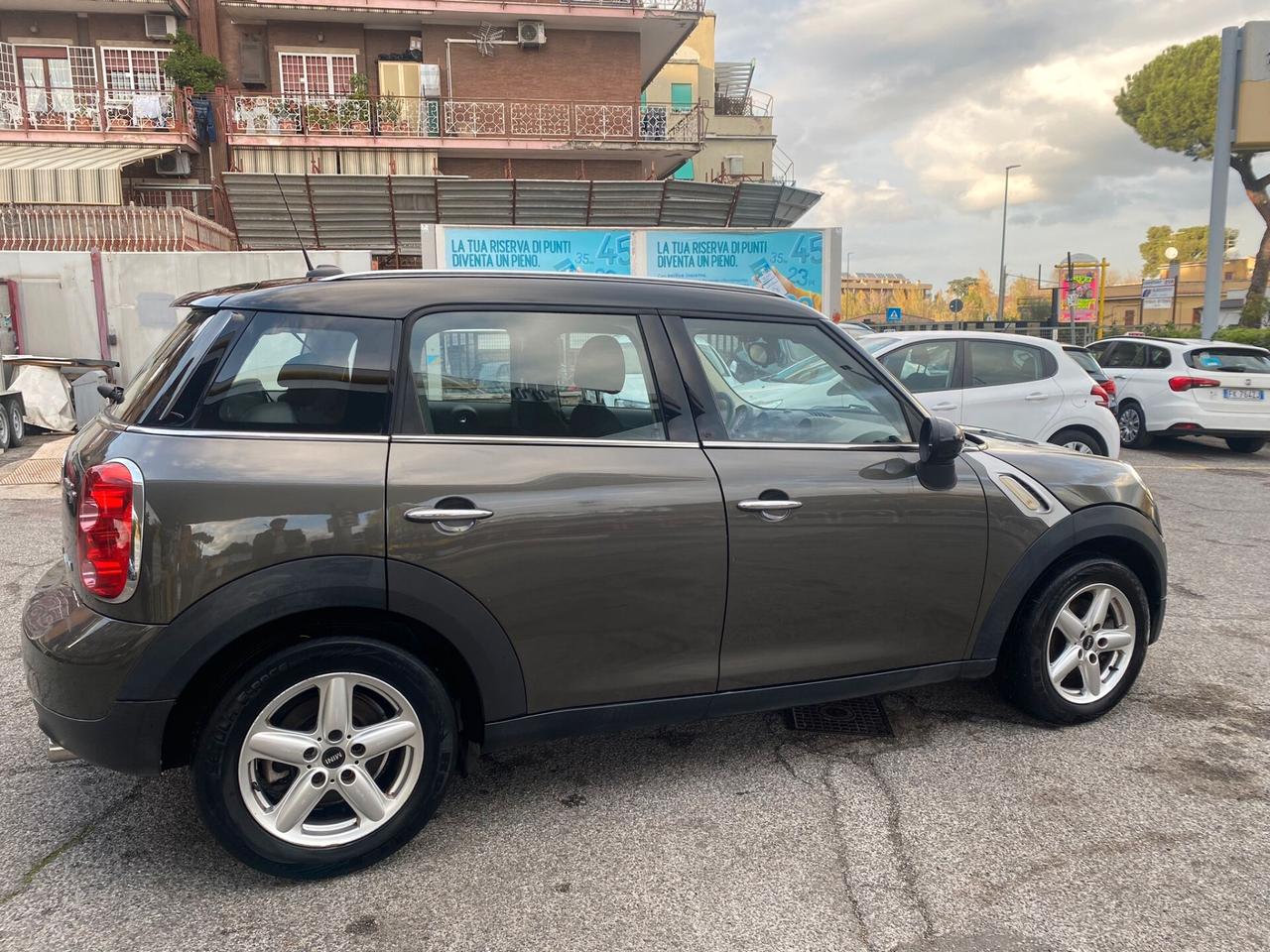 Mini Cooper D Countryman Mini 1.6 Cooper D Countryman x neopatentati