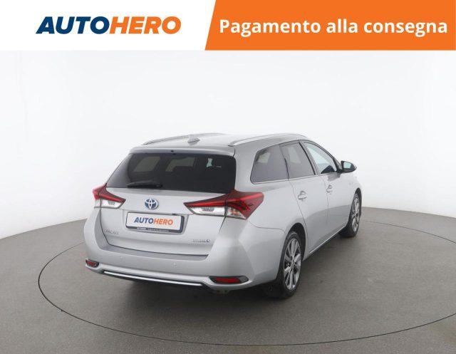 TOYOTA Auris Touring Sports 1.8 Hybrid Lounge