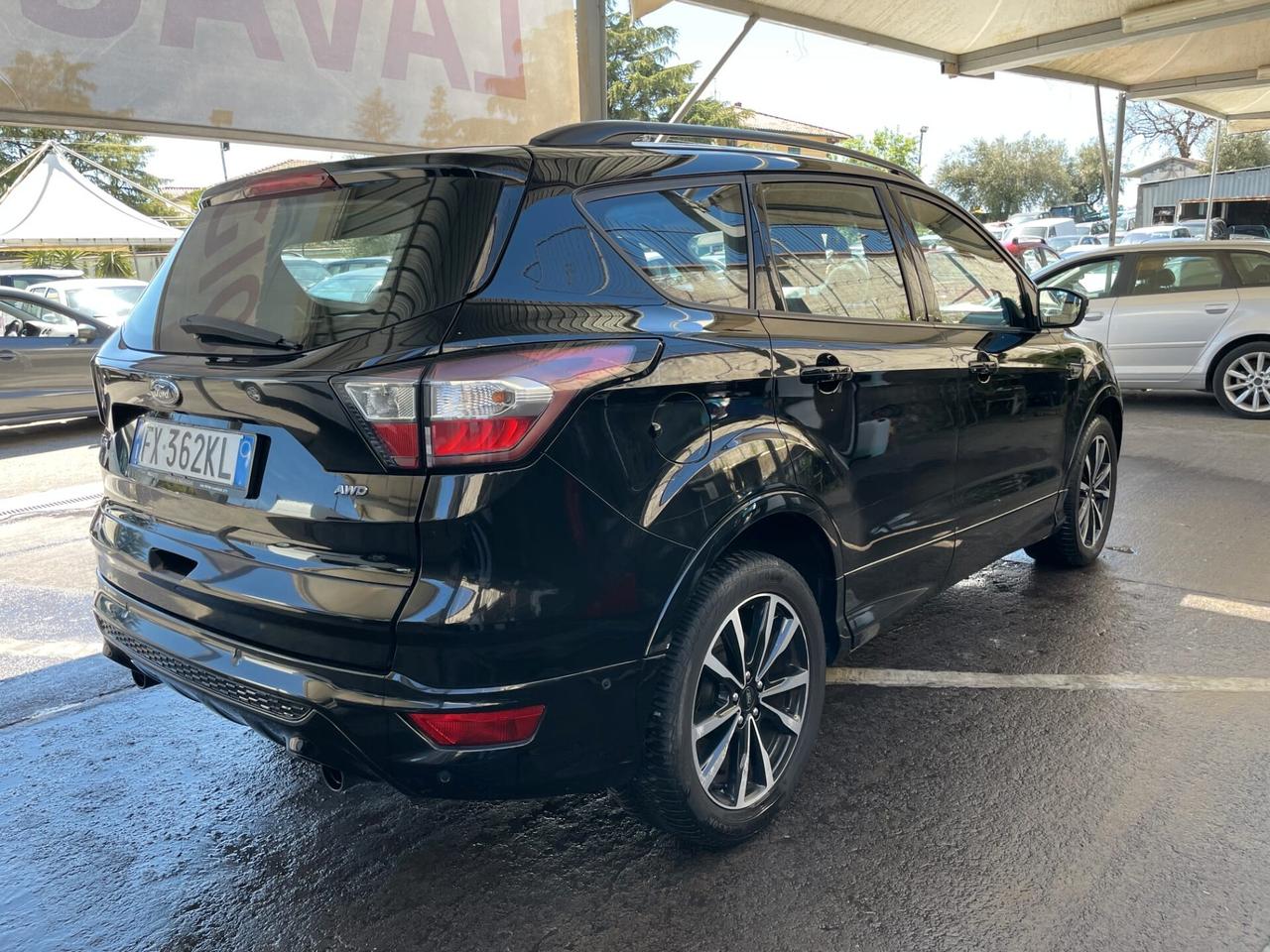 Ford Kuga 2.0 TDCI 150 CV S&S 4WD Powershift ST-Line