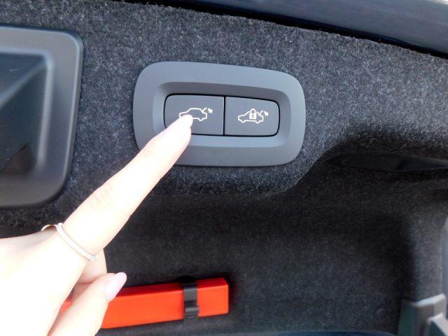 VOLVO S90 B5 (d) AWD automatico Plus Bright