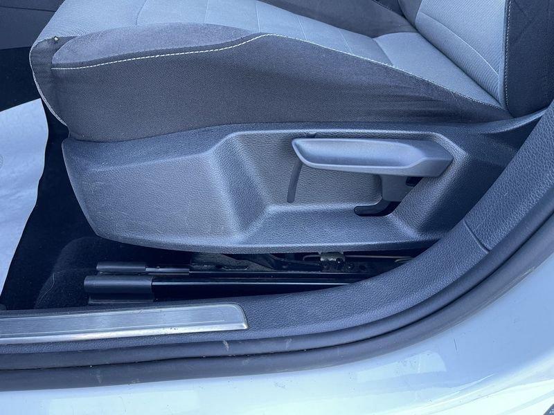 Volkswagen Golf 5p 1.6 tdi Sport Edition 110cv dsg