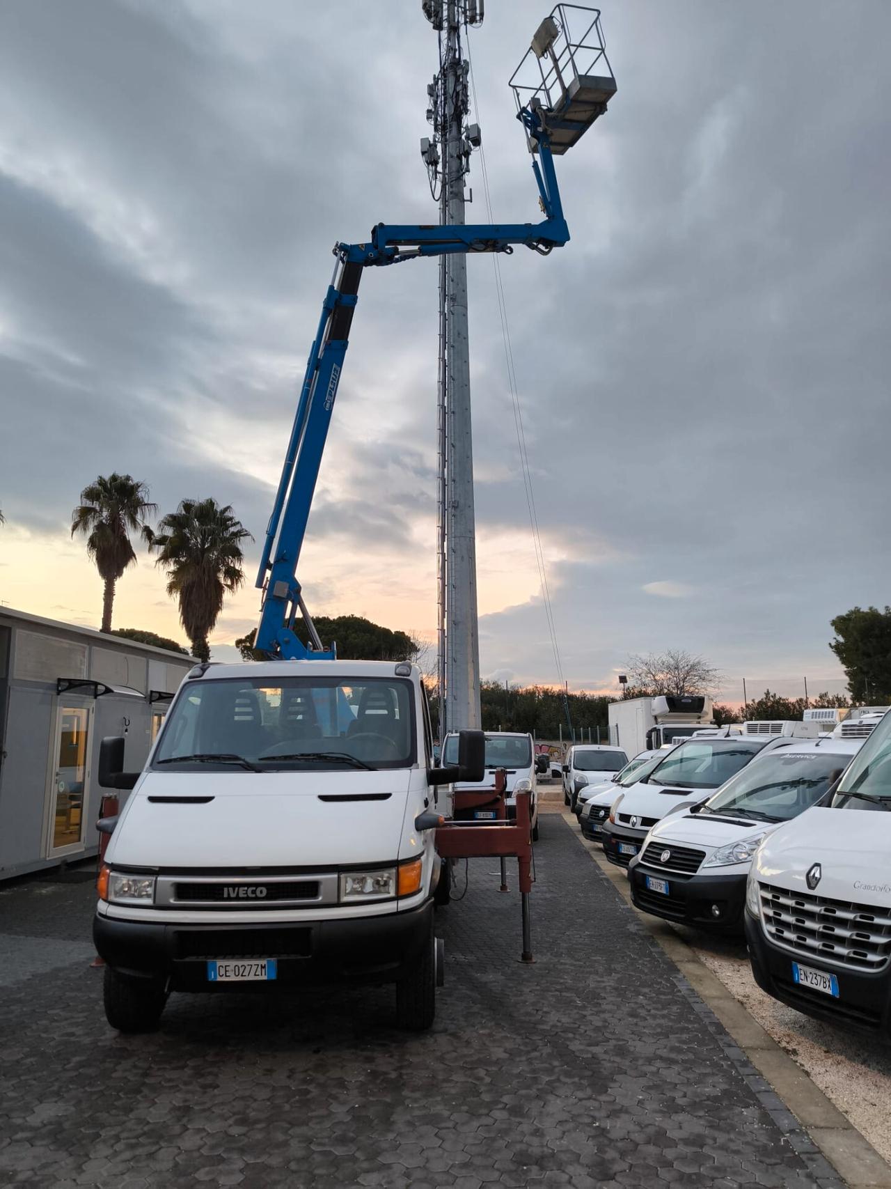 Iveco Daily 60 C15 con cestello piattaforma CMC PL 21 J2