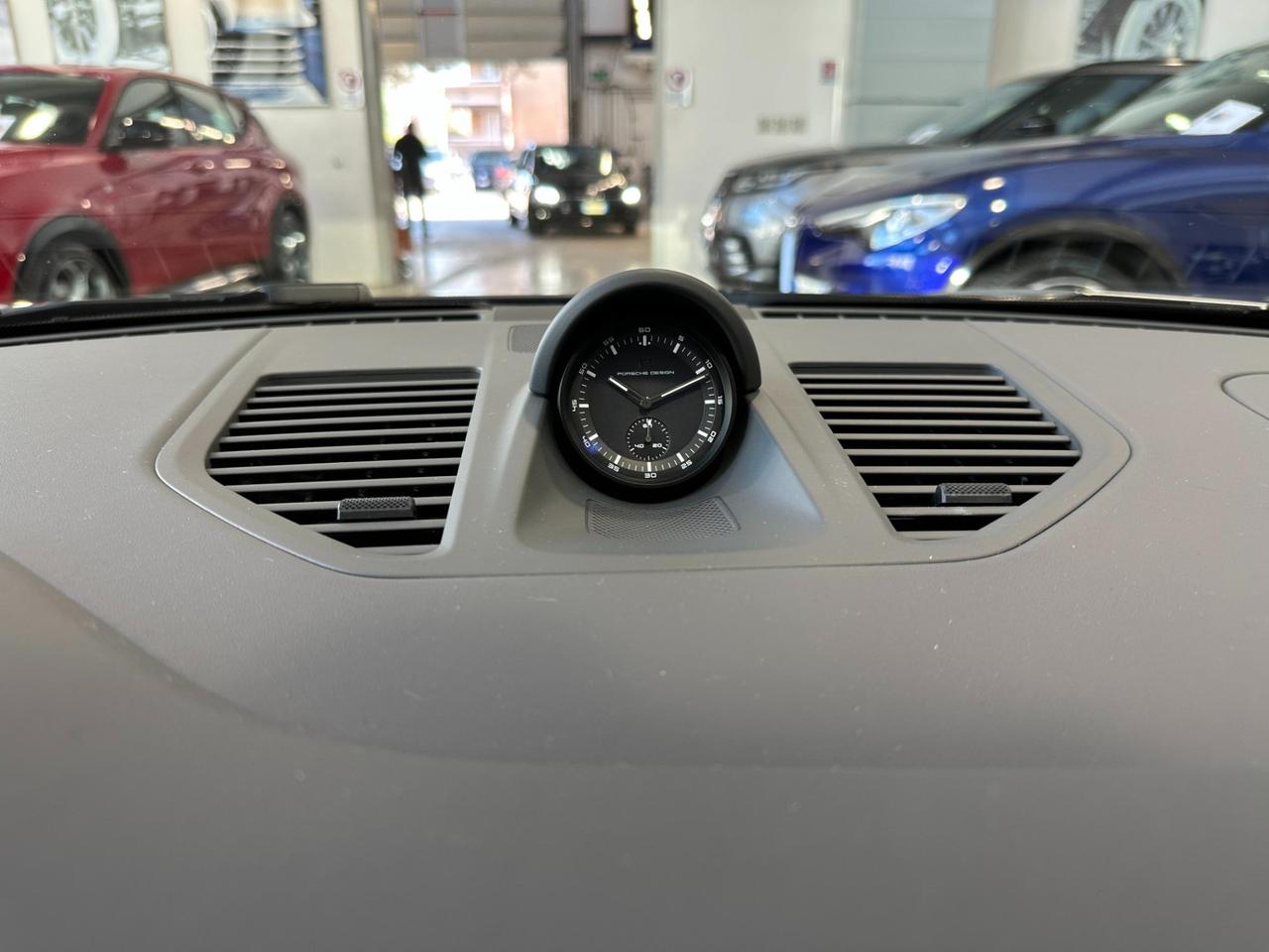 Porsche 911 Coupe 3.7 Turbo S auto Porsche Manufakturer - IVA