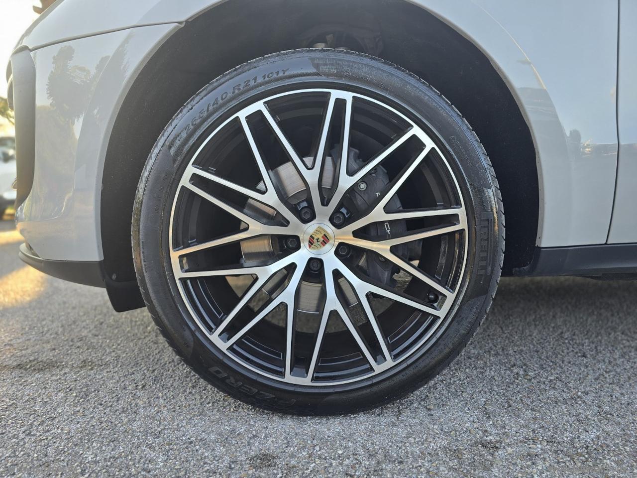 PORSCHE Macan 2.0 T