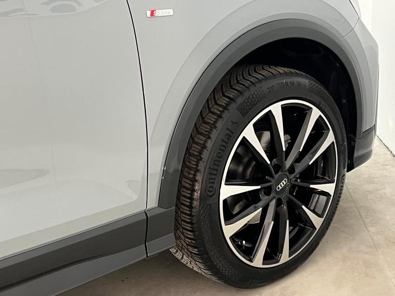 Audi Q2 35 1.5 tfsi S line edition s-tronic*MATRIX-18°-ACC-B&O-PELLE