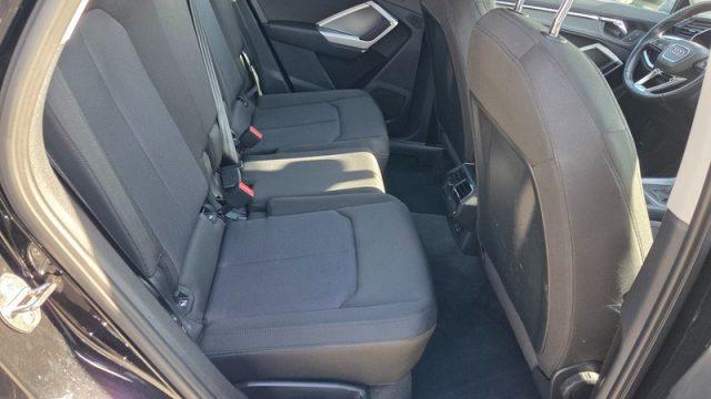 AUDI Q3 40 TFSI quattro S tronic Business Advanced PERMUTE