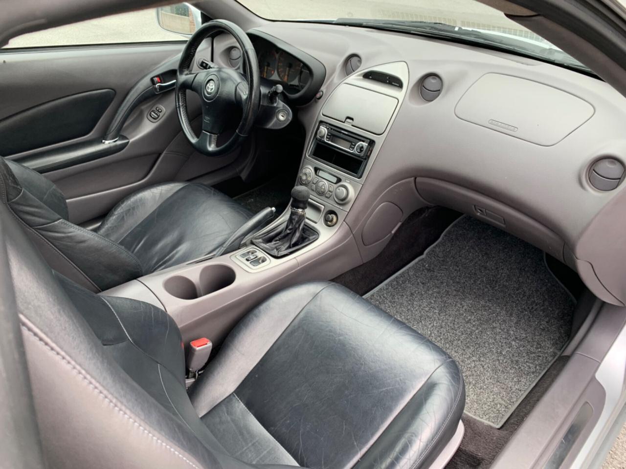 Toyota Celica 1.8 16V VVT-i