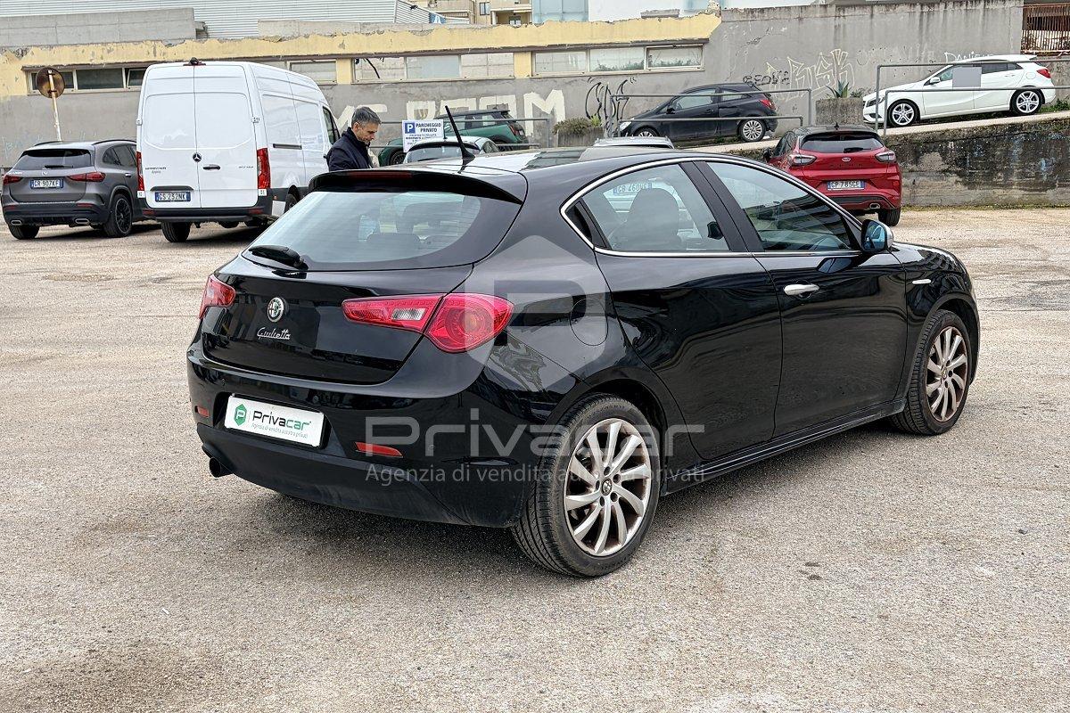 ALFA ROMEO Giulietta 1.6 JTDm-2 105 CV Distinctive
