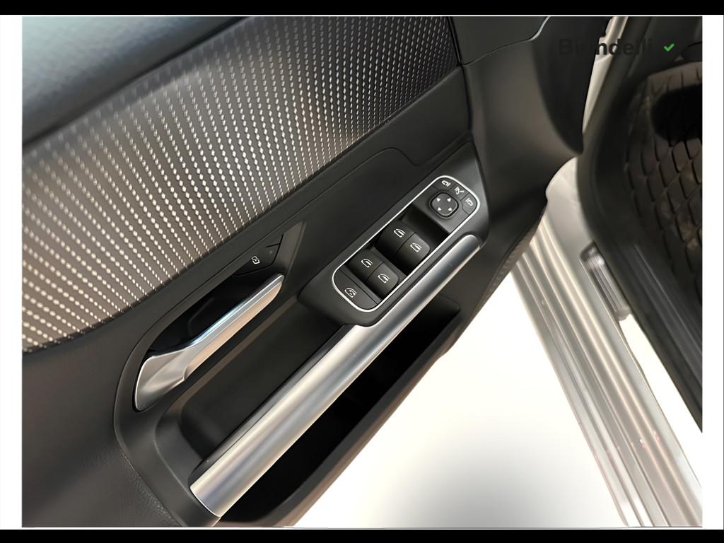 Mercedes-Benz Classe B (W247) - B 180 d Automatic Sport Plus