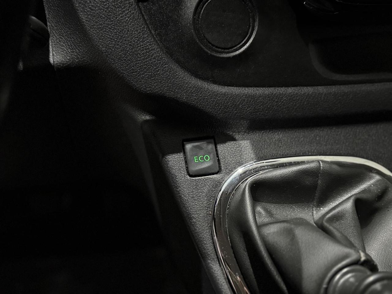 Opel Vivaro 1.6 Biturbo kw107/cv145 posti 8+1